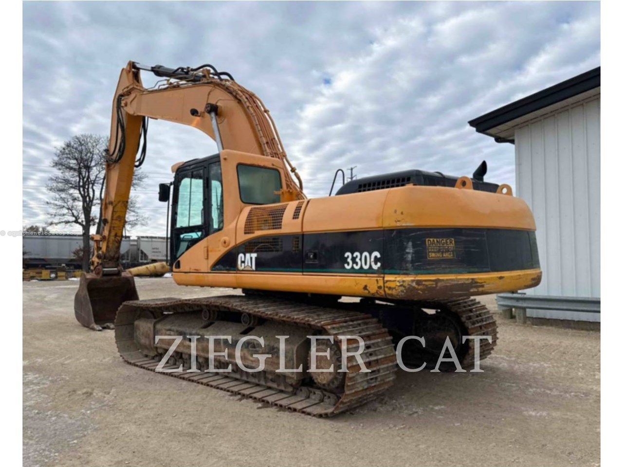 2005 Caterpillar 330CL Image 4