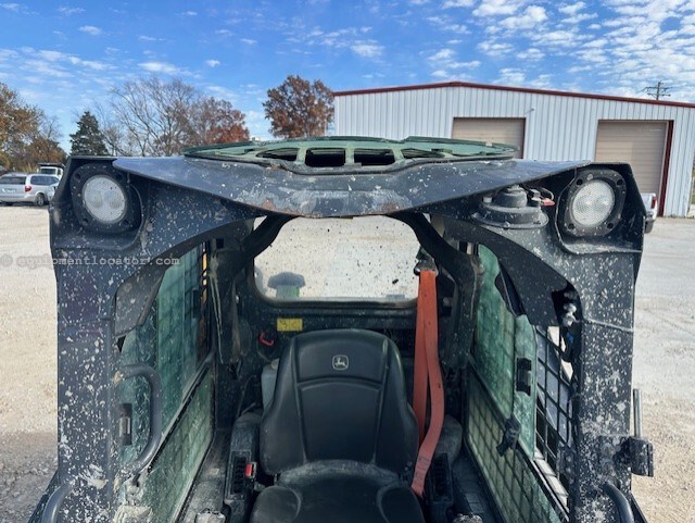 2023 John Deere 317G Image 4