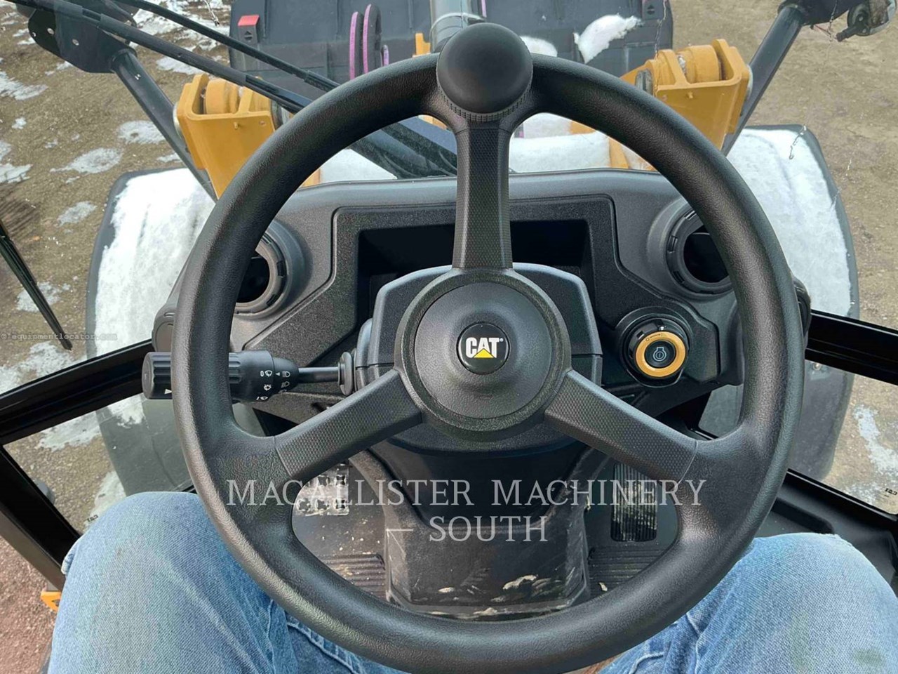 2023 Caterpillar 908 Image 21