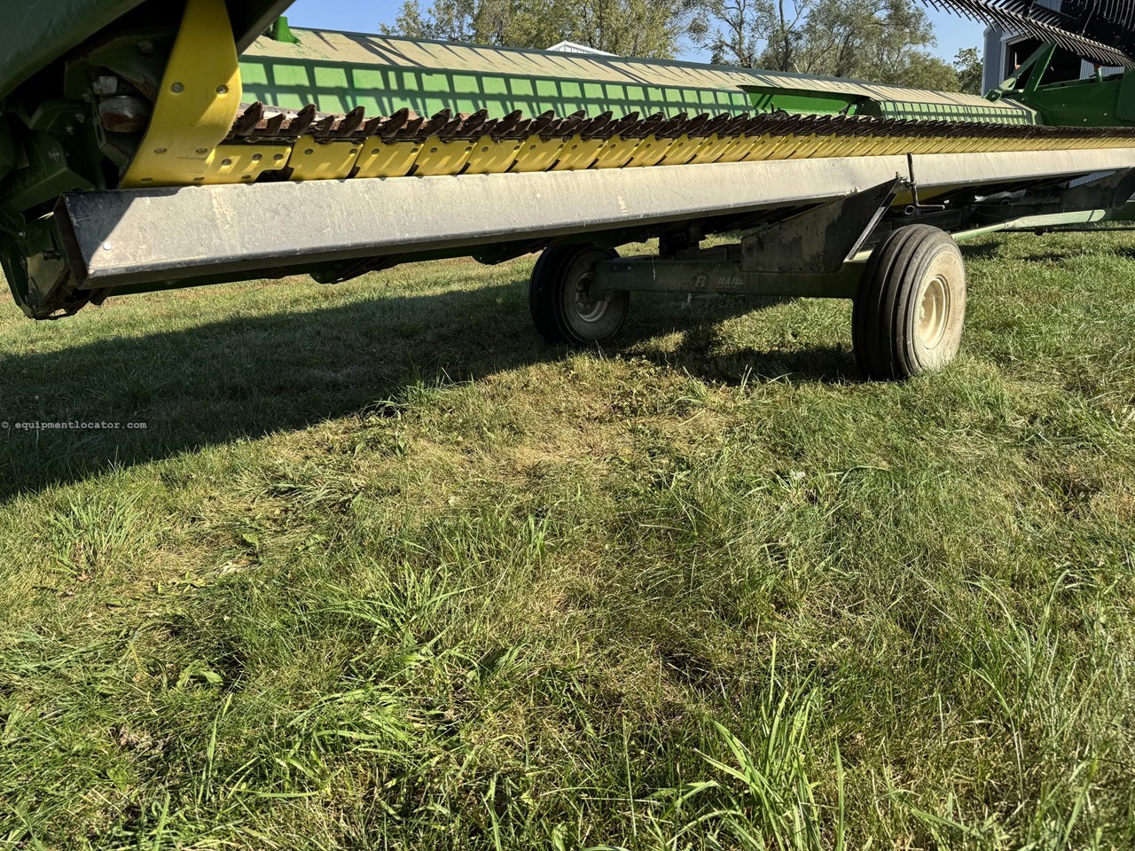 2001 E-Z Trail 672 30’ Image 10