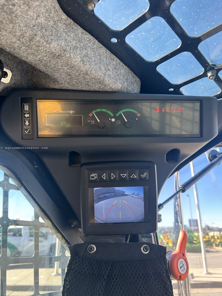2024 John Deere 317G Image 10