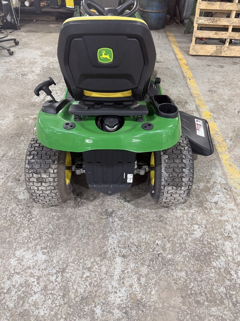2023 John Deere S140 Image 4
