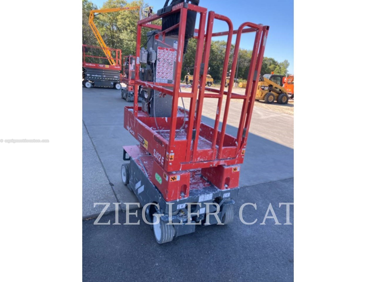 2023 Skyjack SJ12 Image 3