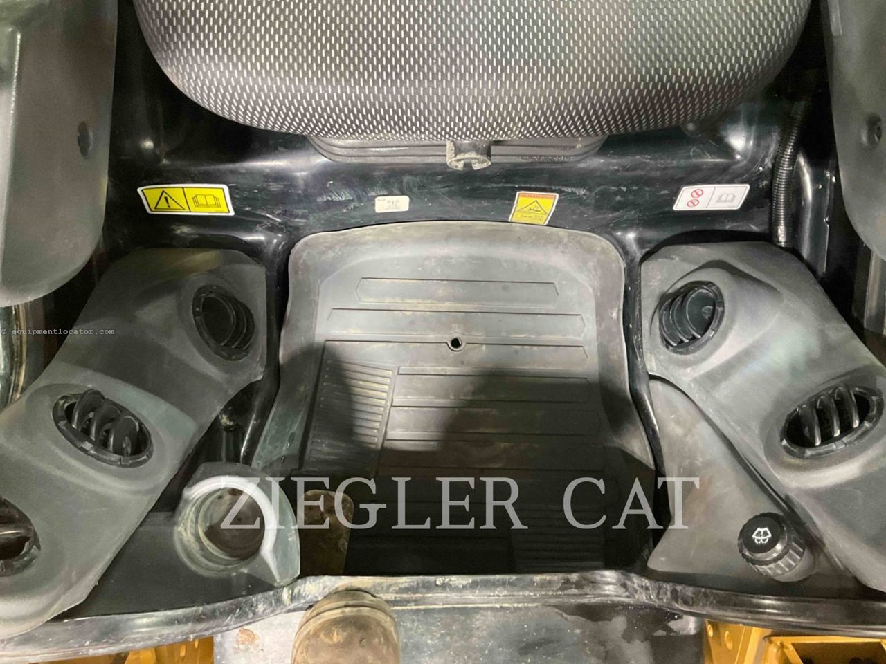 2022 Caterpillar 299D3 Image 10