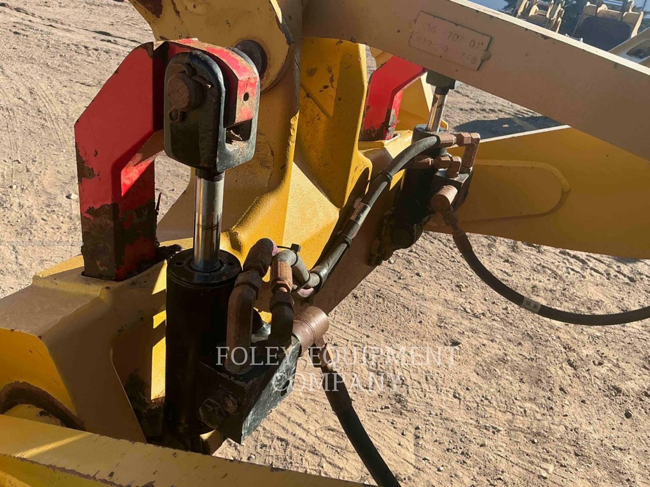 2020 Caterpillar 930M Image 13