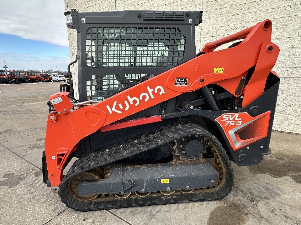 2023 Kubota SVL75-3 Image 2