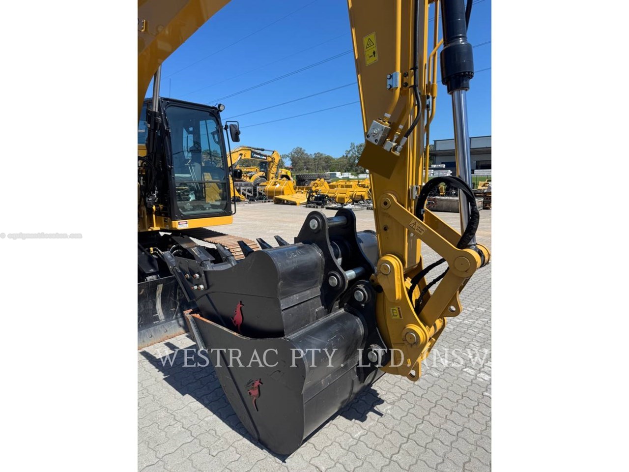 2024 Caterpillar 315GC Image 10