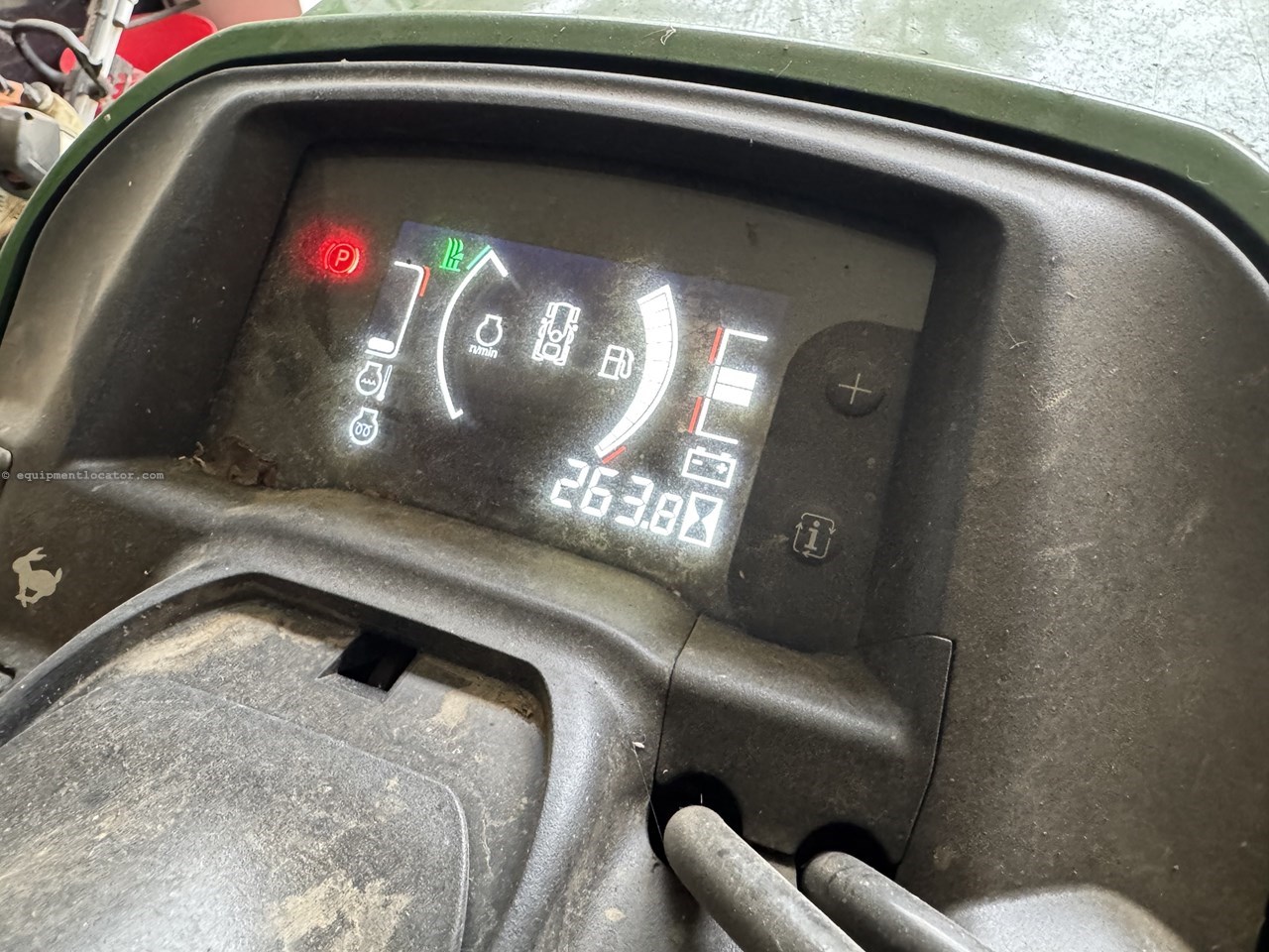 2023 John Deere X754 Image 10