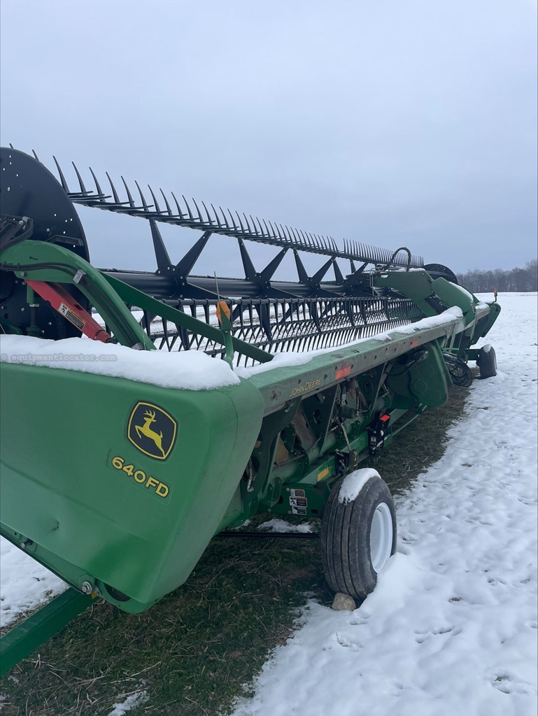 2016 John Deere 640FD Image 4