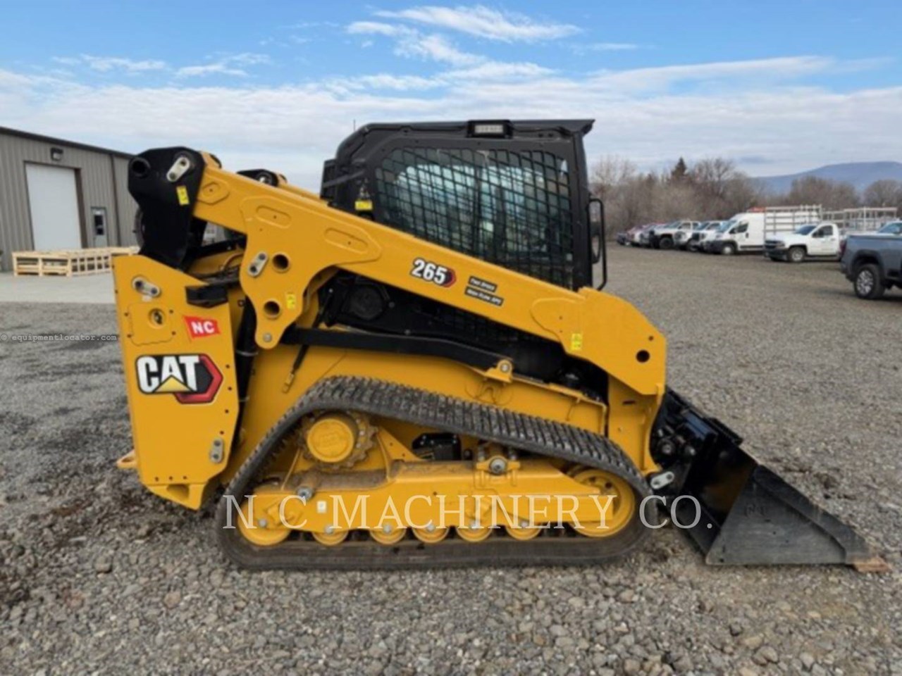 2025 Caterpillar 265 HP3CB Image 14
