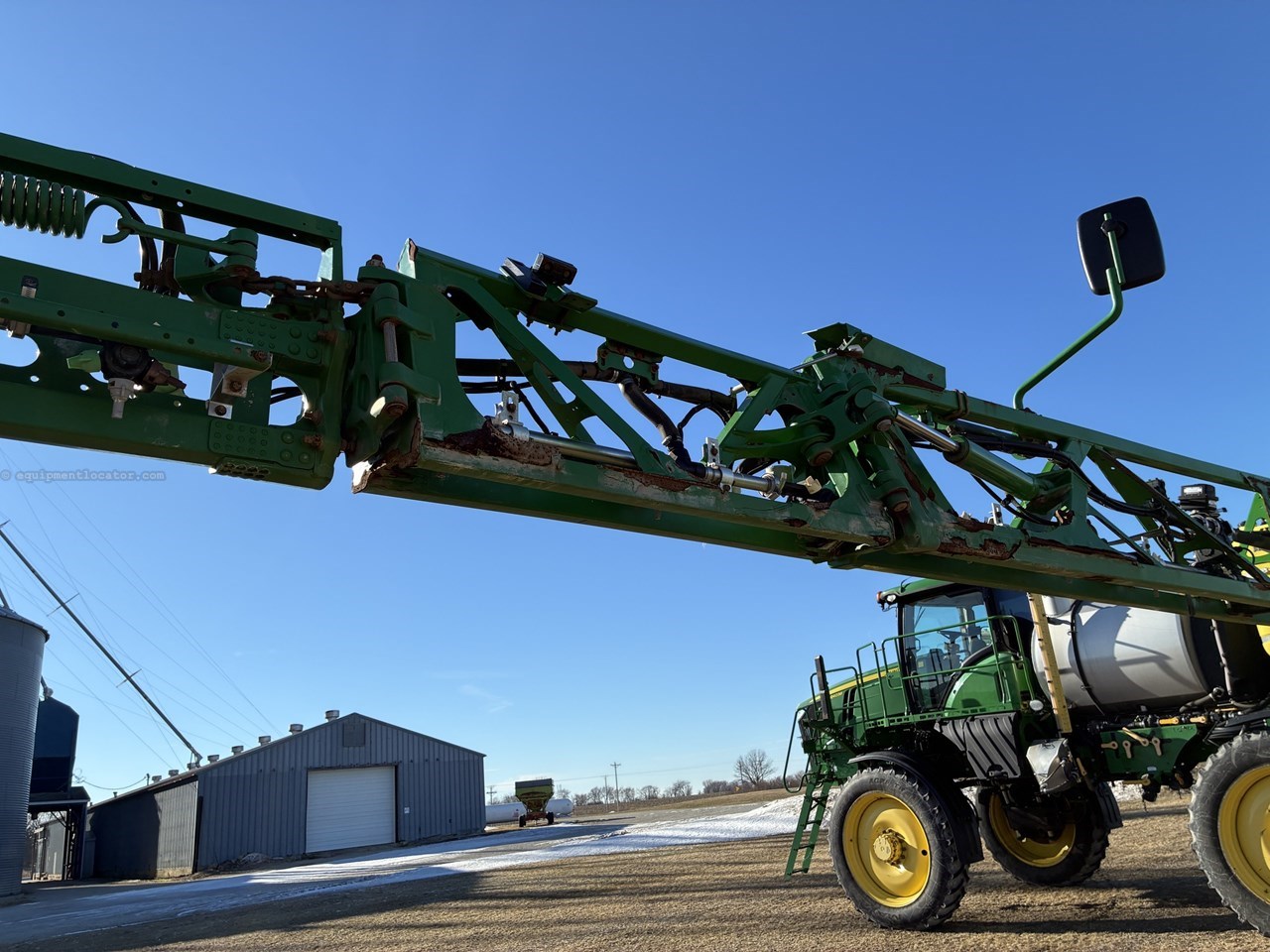 2017 John Deere R4038 Image 39