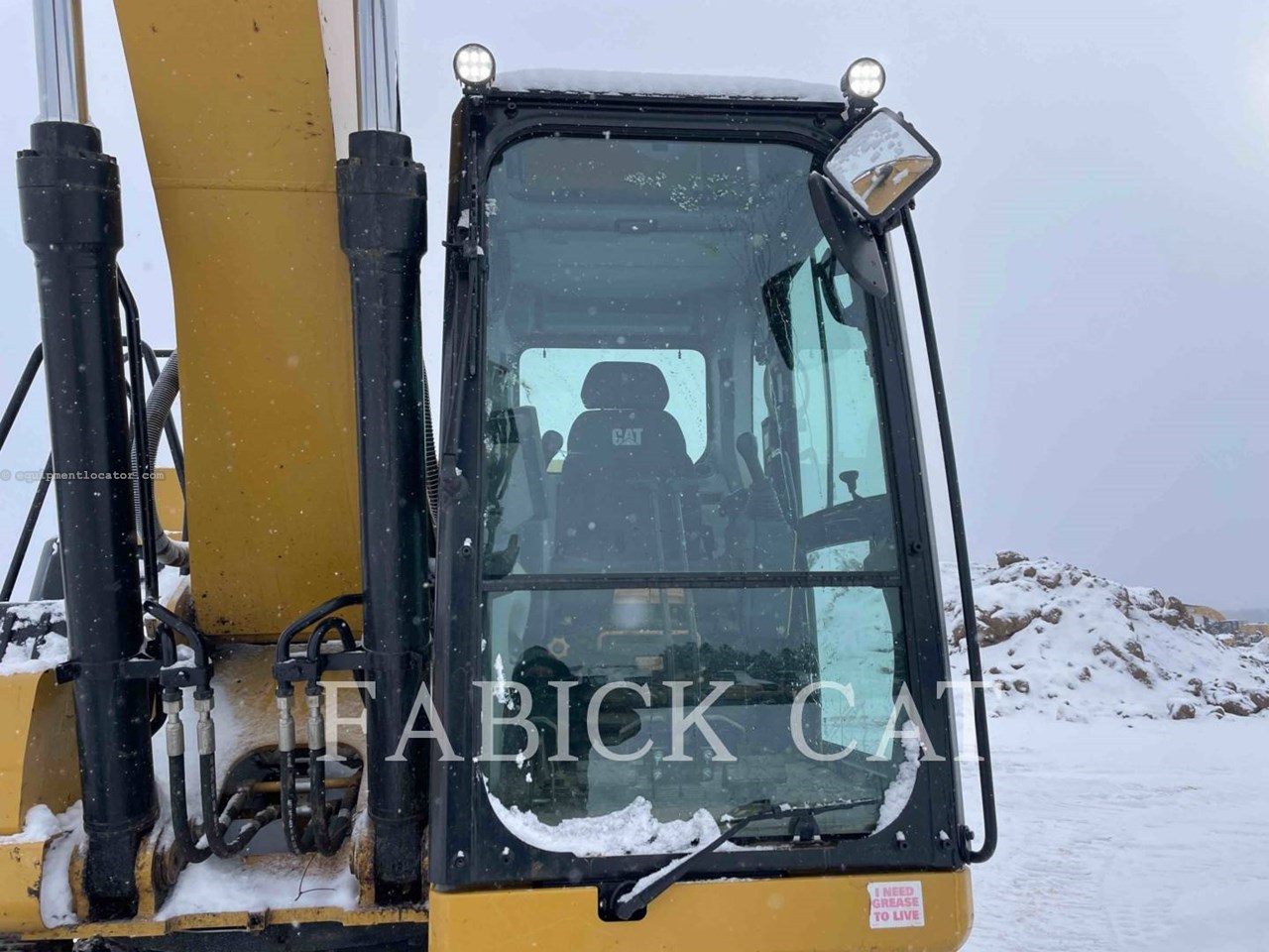 2023 Caterpillar 323-07HT Image 10