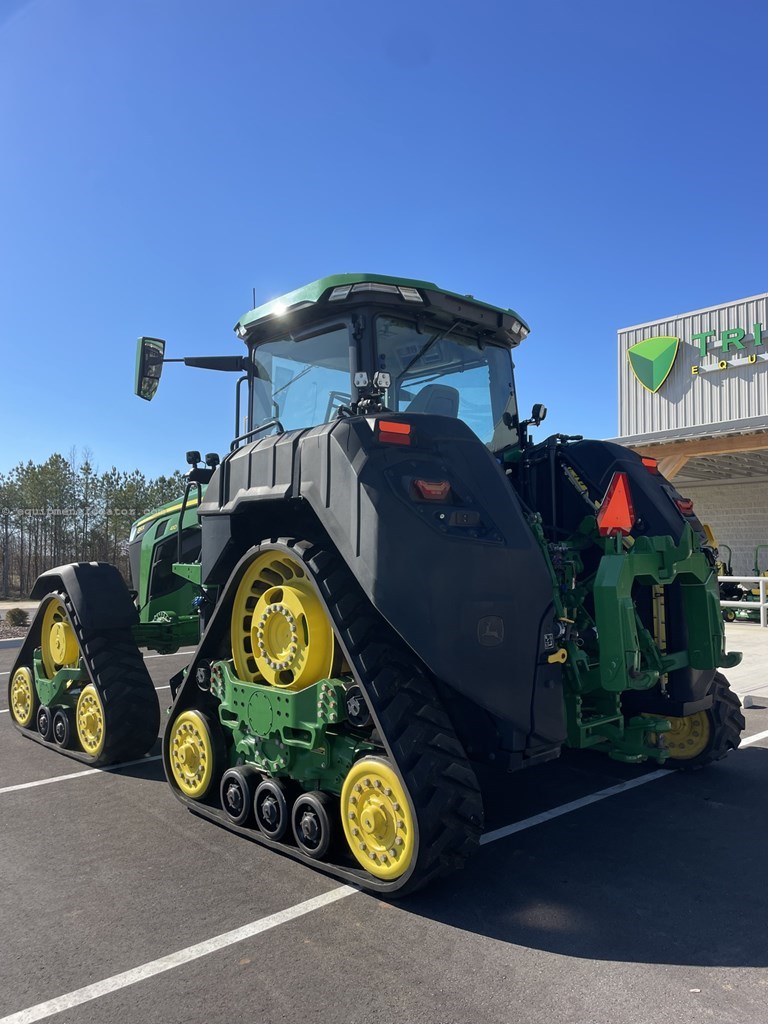 2022 John Deere 8RX 410 Image 10
