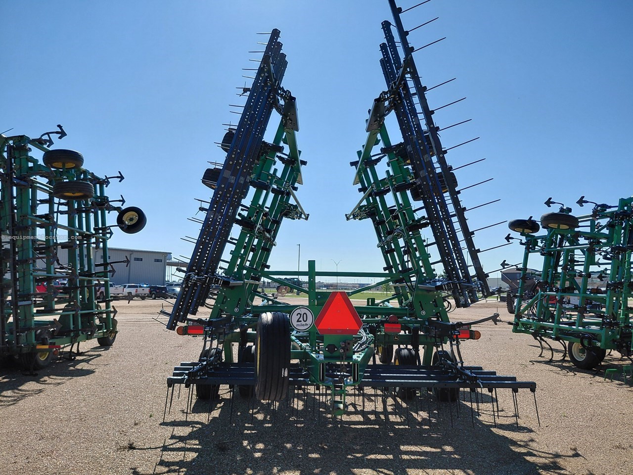 2021 John Deere 2230FH Image 4