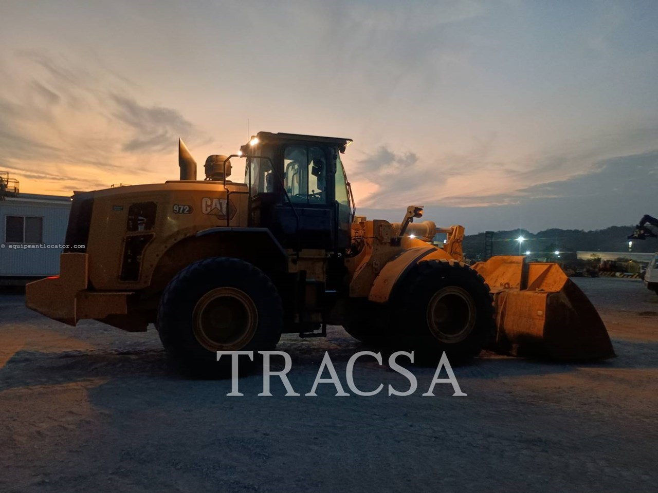 2023 Caterpillar 972 Image 6