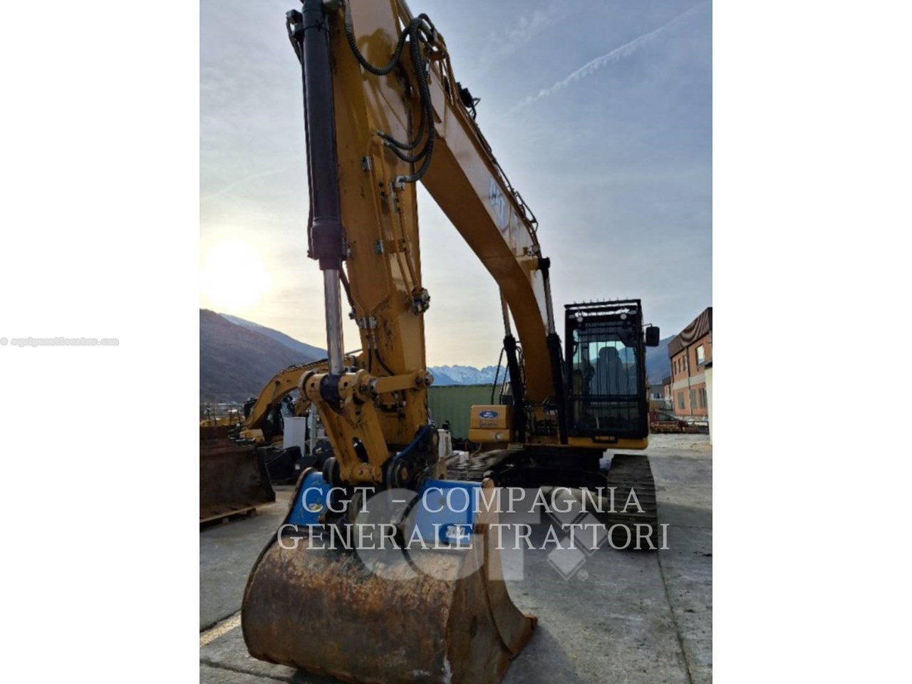 2022 Caterpillar 320GC LN Image 3