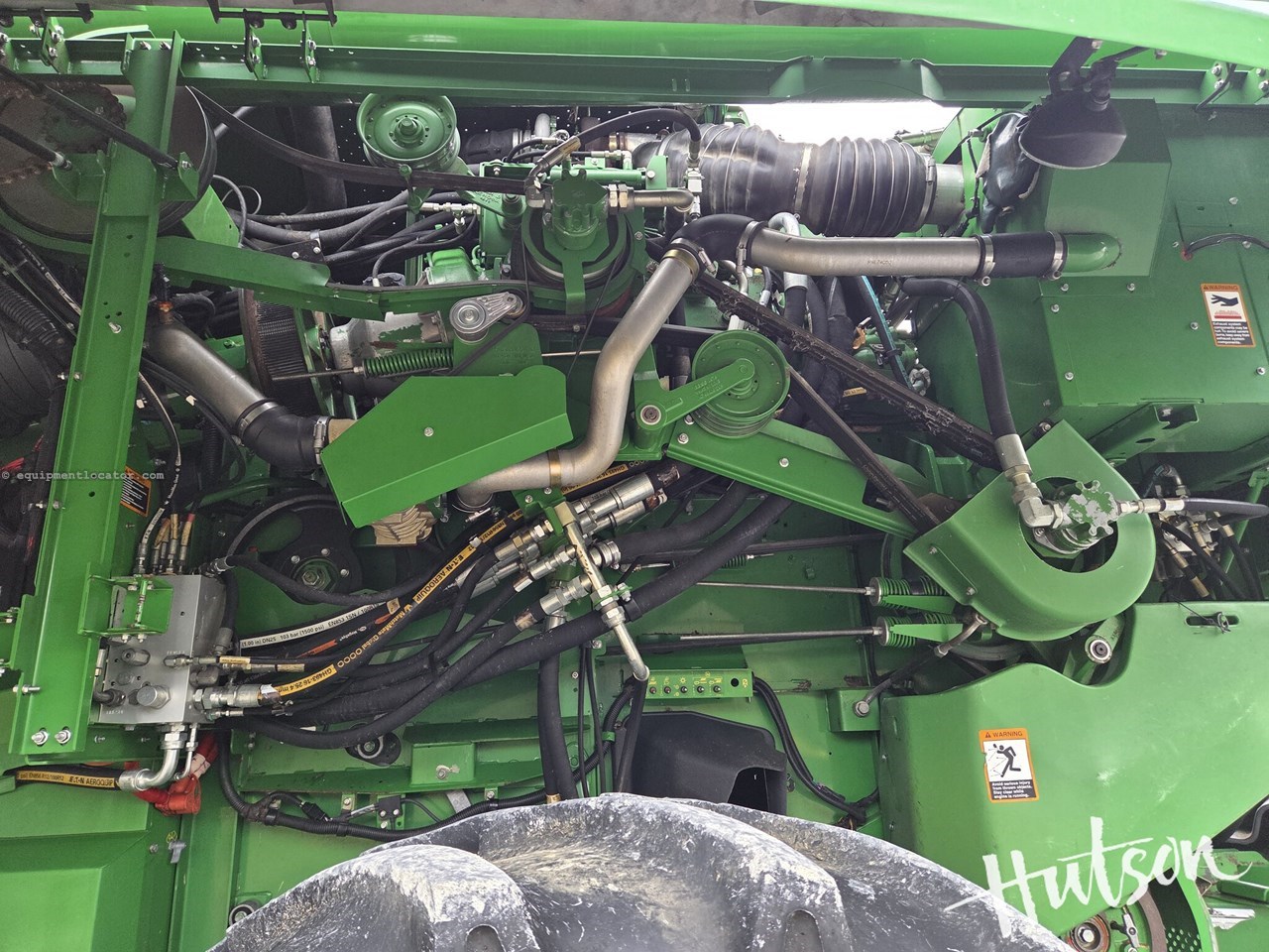 2014 John Deere S690 Image 10