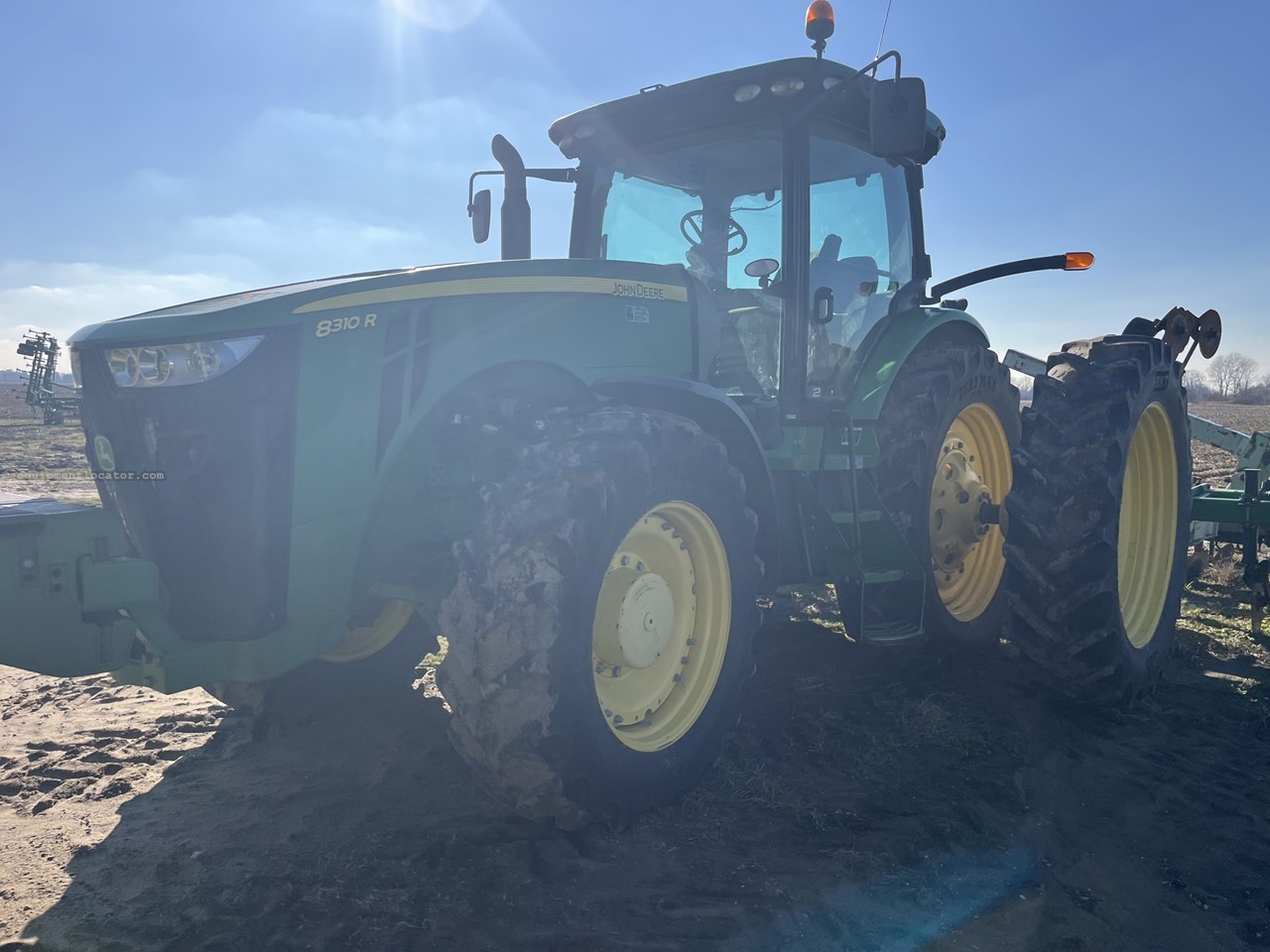 2012 John Deere 8310R Image 4