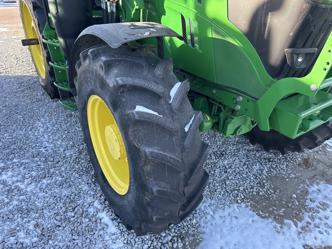 2024 John Deere 6175M Image 18