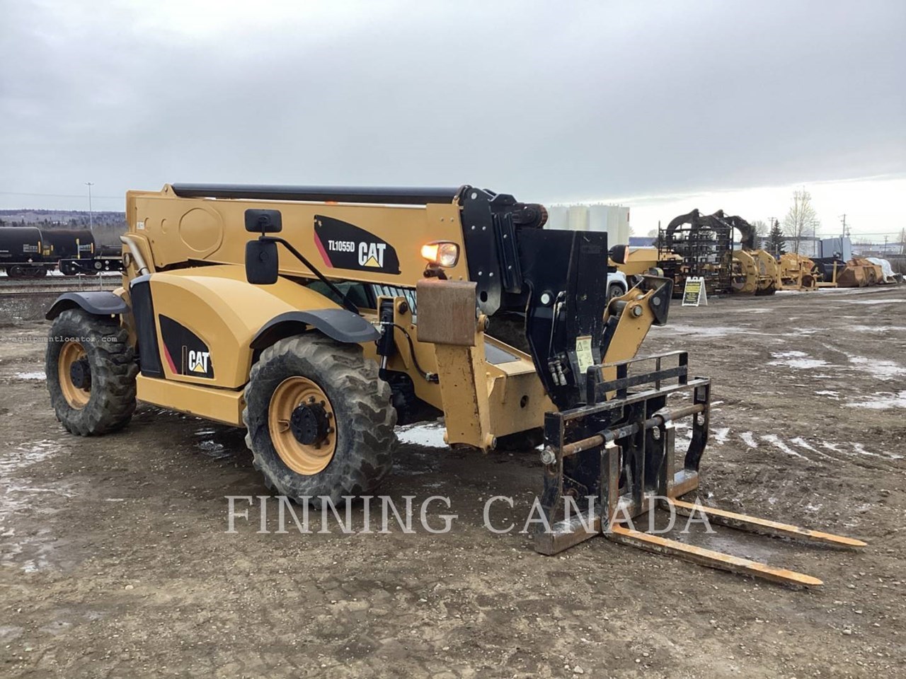 2016 Caterpillar TL1055D Image 2