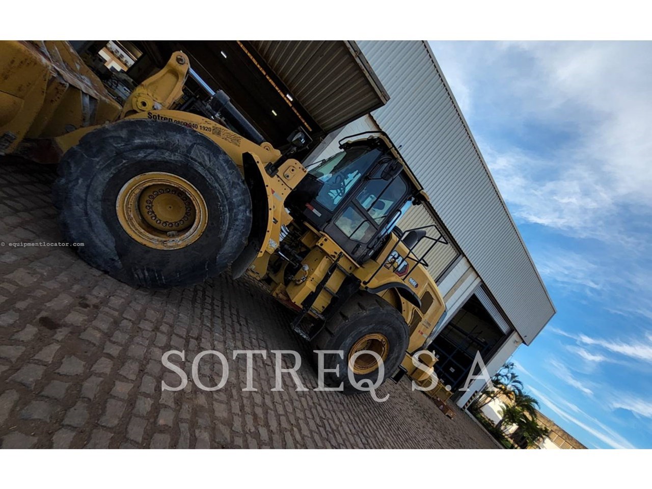 2021 Caterpillar 966L Image 10