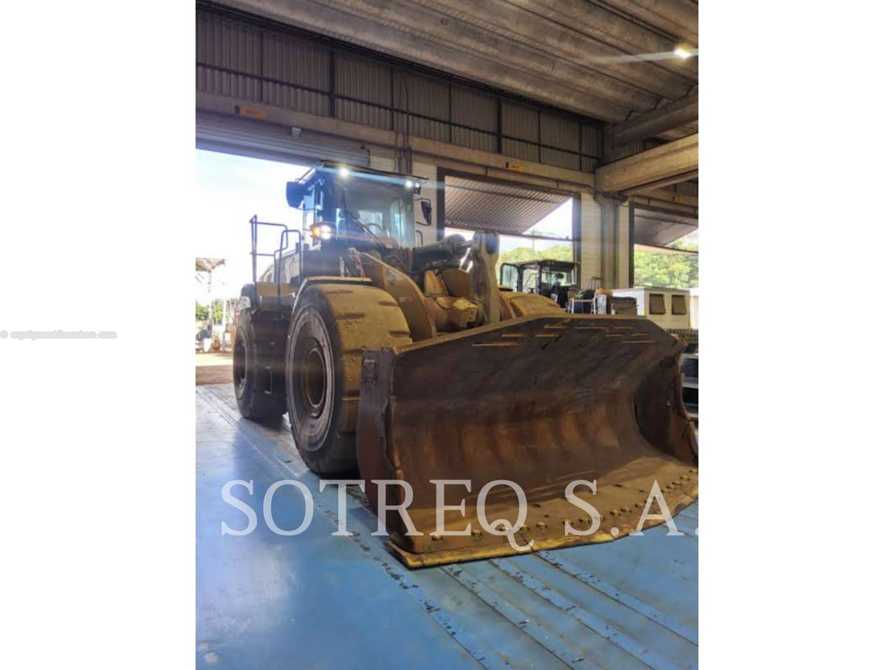 2021 Caterpillar 966L Image 2