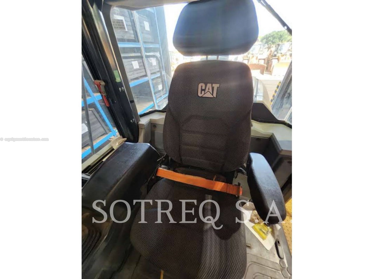 2021 Caterpillar 966L Image 10