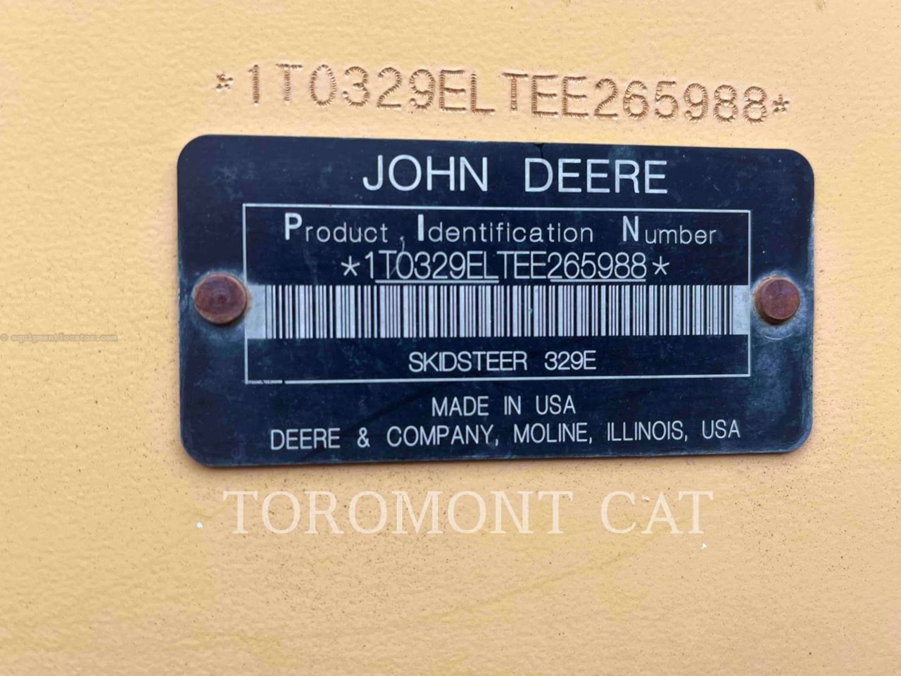 2014 John Deere 329E Image 6