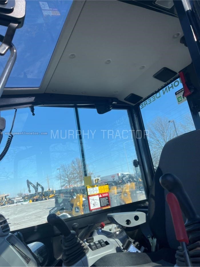 2024 John Deere 35 P Image 10