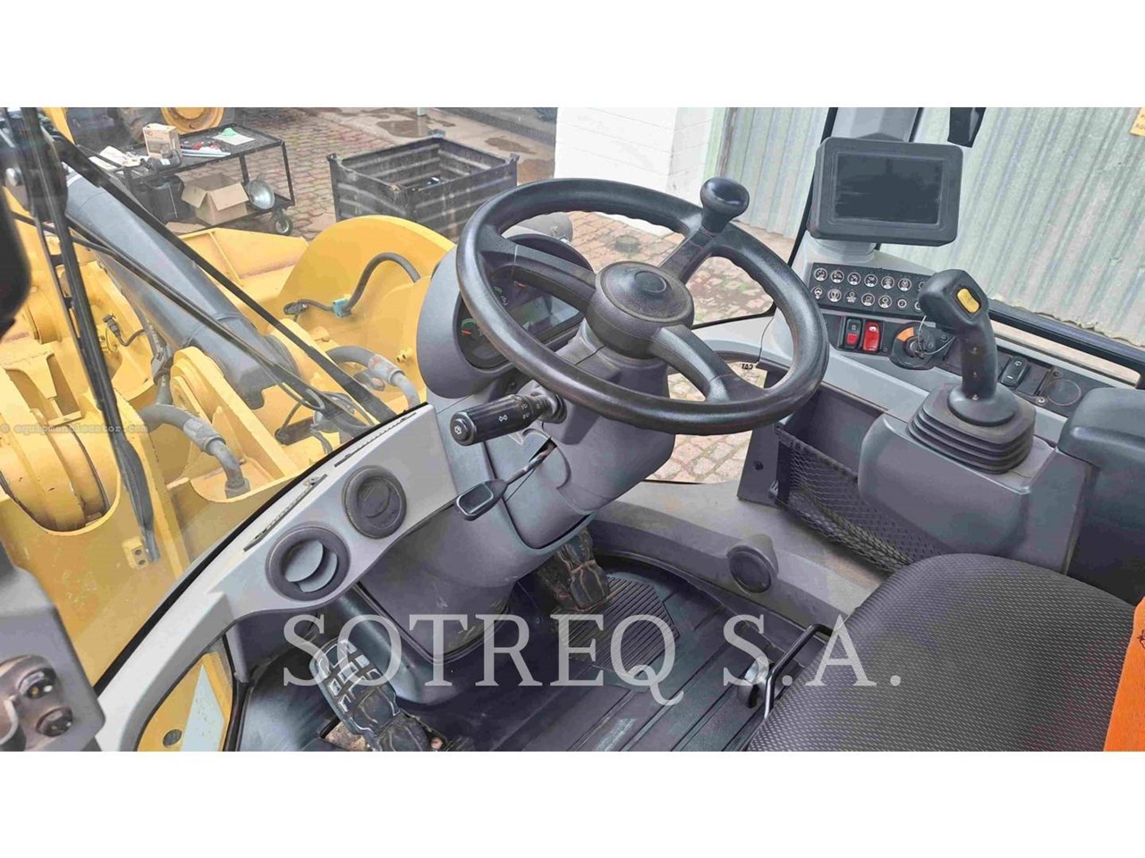 2022 Caterpillar 938K Image 10