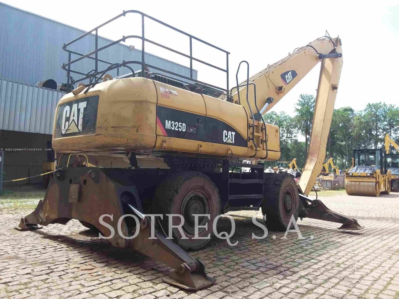 2023 Caterpillar M325DMH Image 10