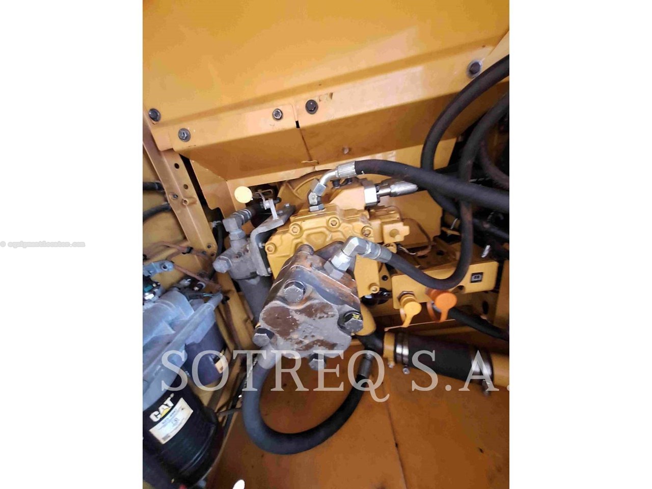 2021 Caterpillar 32007 Image 10