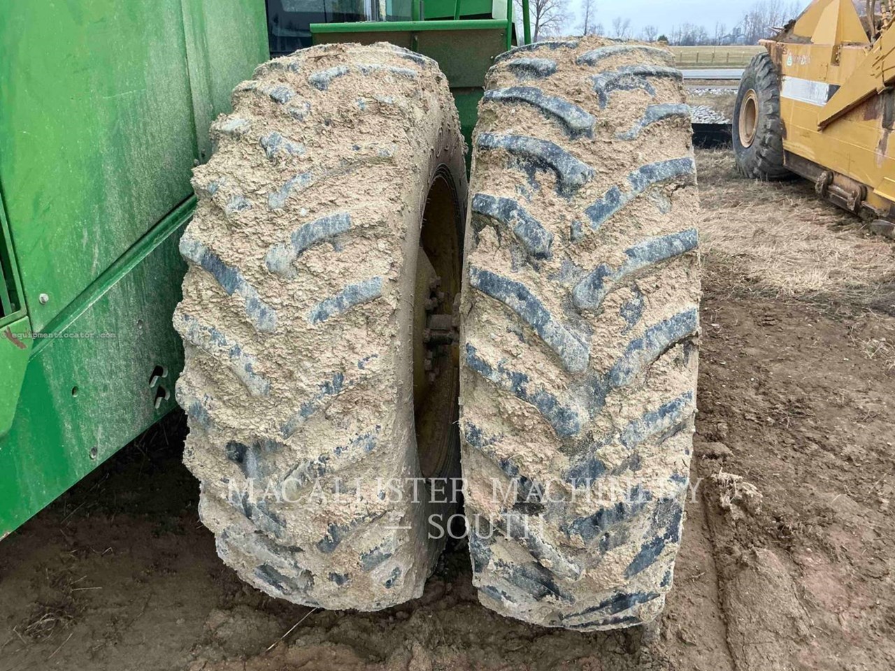 1996 John Deere 8770 Image 10