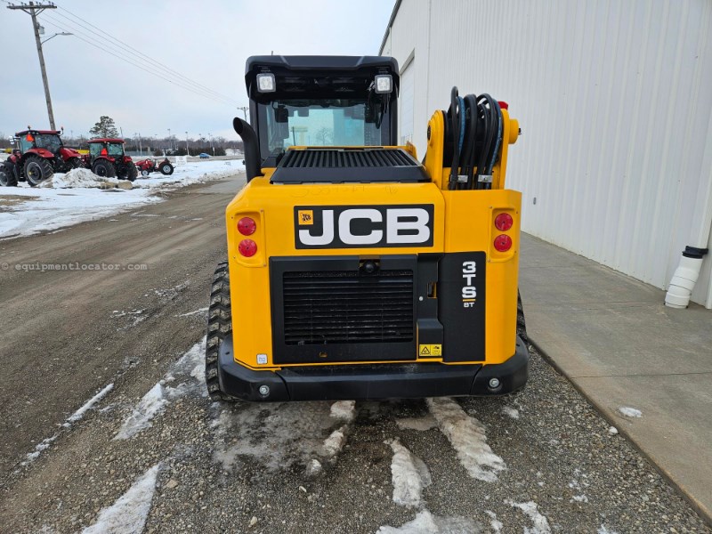 2026 JCB 3TS-8T Image 4