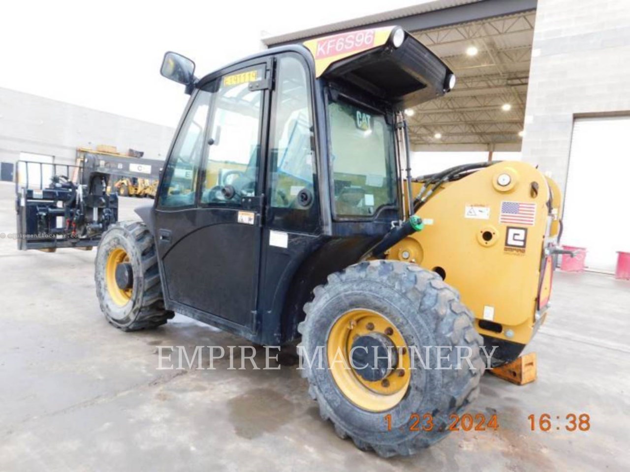 2019 Caterpillar TH255C CA Image 13