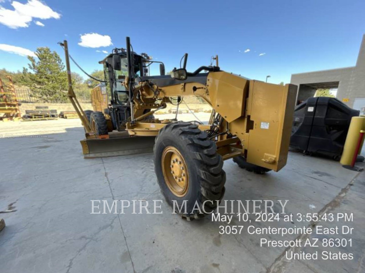 2017 Caterpillar 140M3 TR Image 2