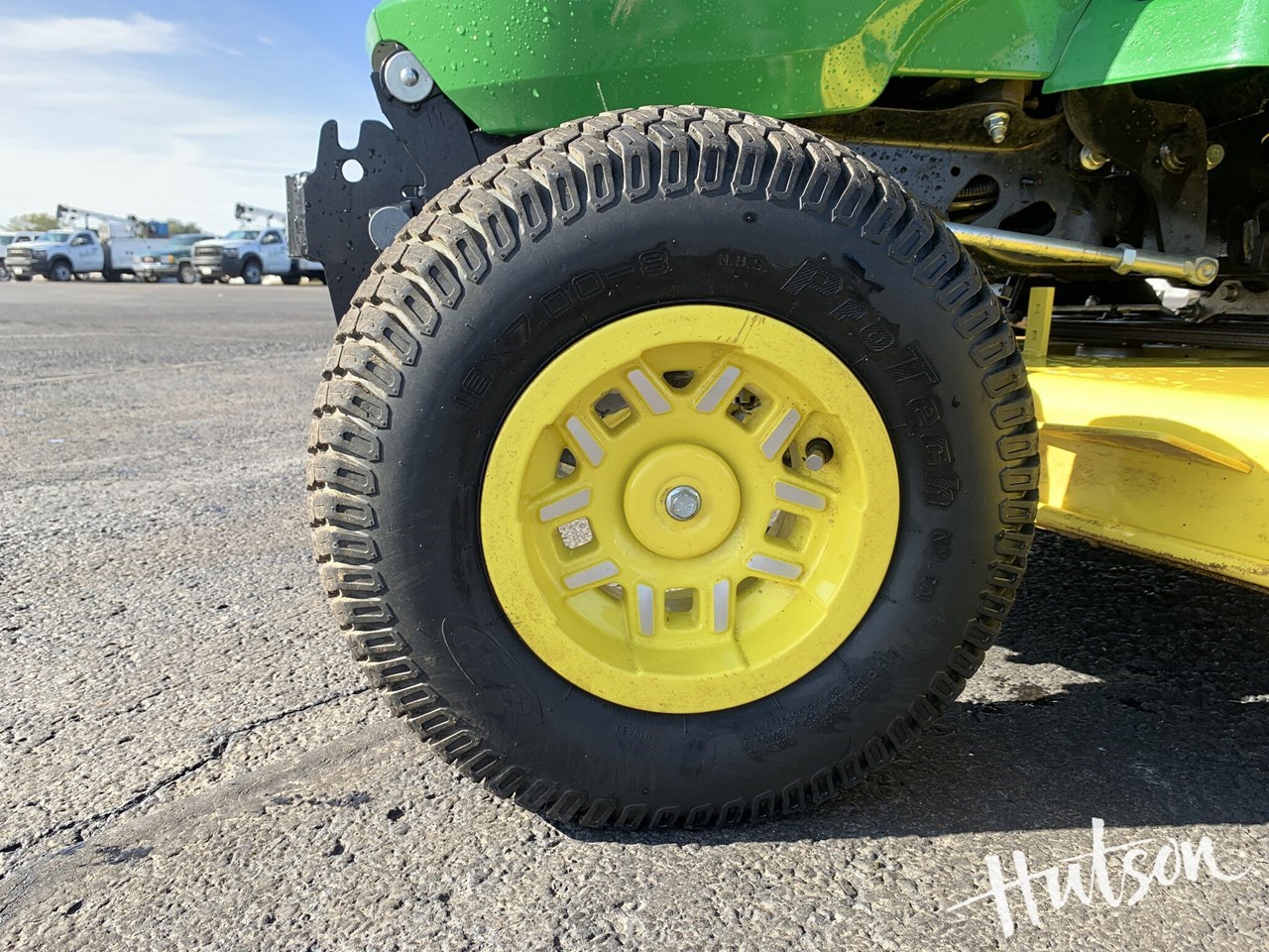 2021 John Deere X754 Image 11