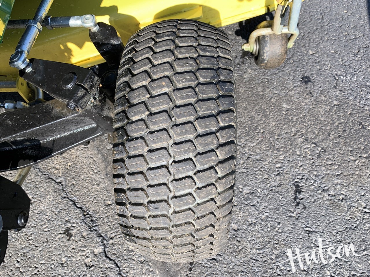 2021 John Deere X754 Image 12