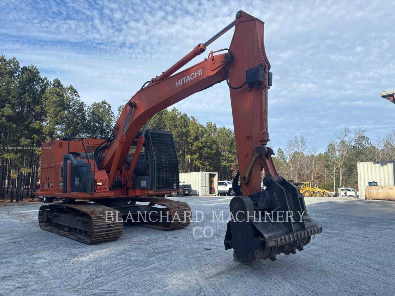 2017 Hitachi ZX225USLC / SHINN Image 2