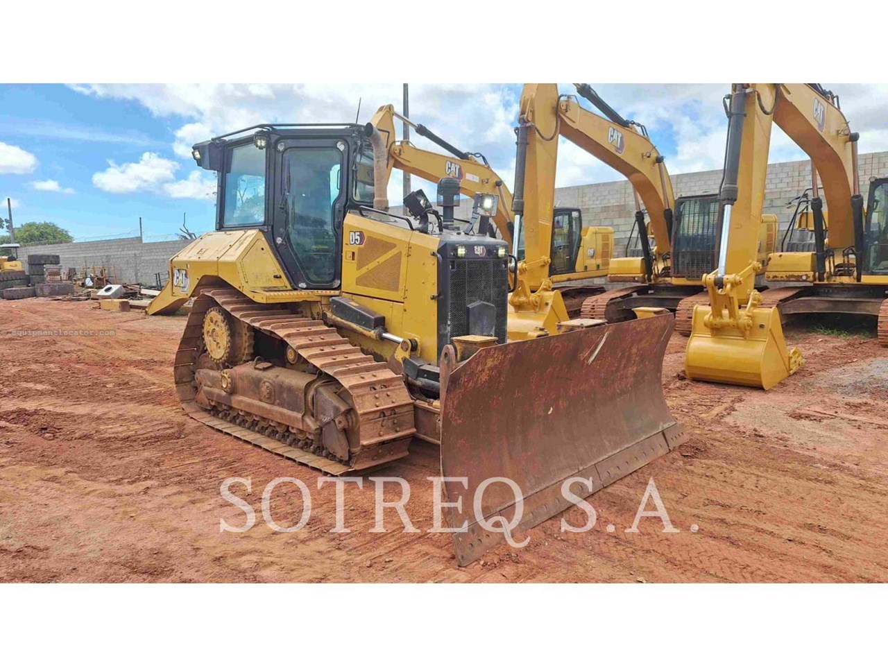 2022 Caterpillar D517VP Image 2