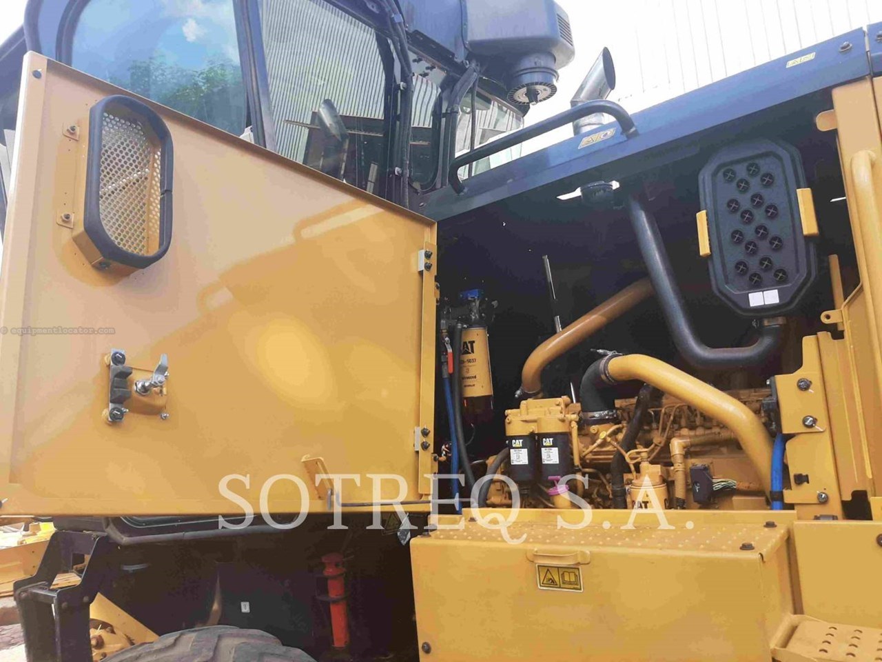 2022 Caterpillar 12014AWD Image 13