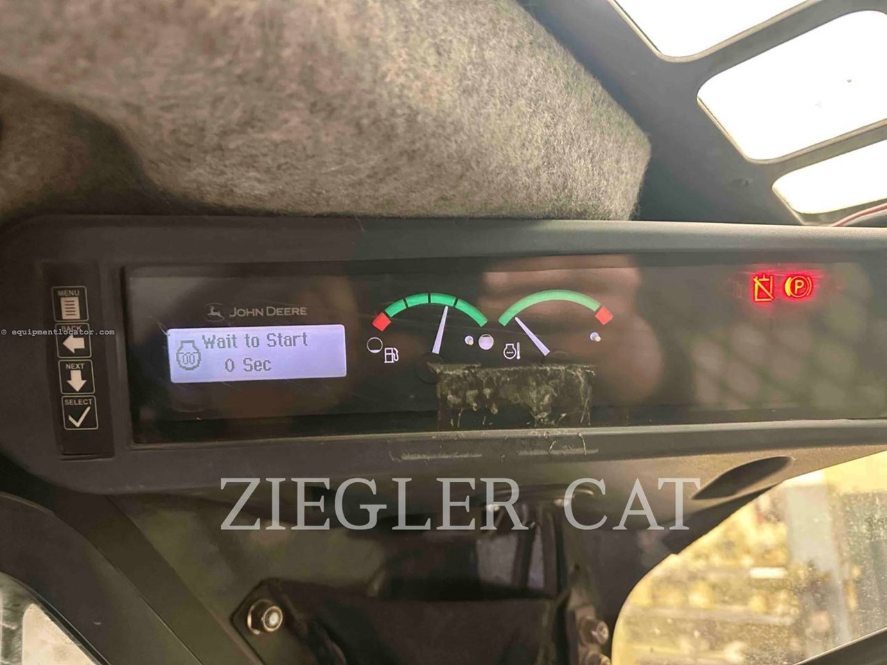 2013 John Deere 329 D Image 16