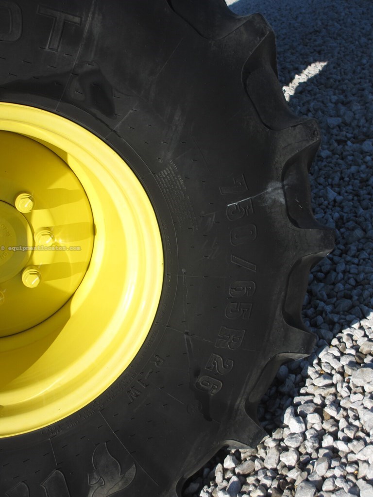 2014 John Deere S680 Image 16