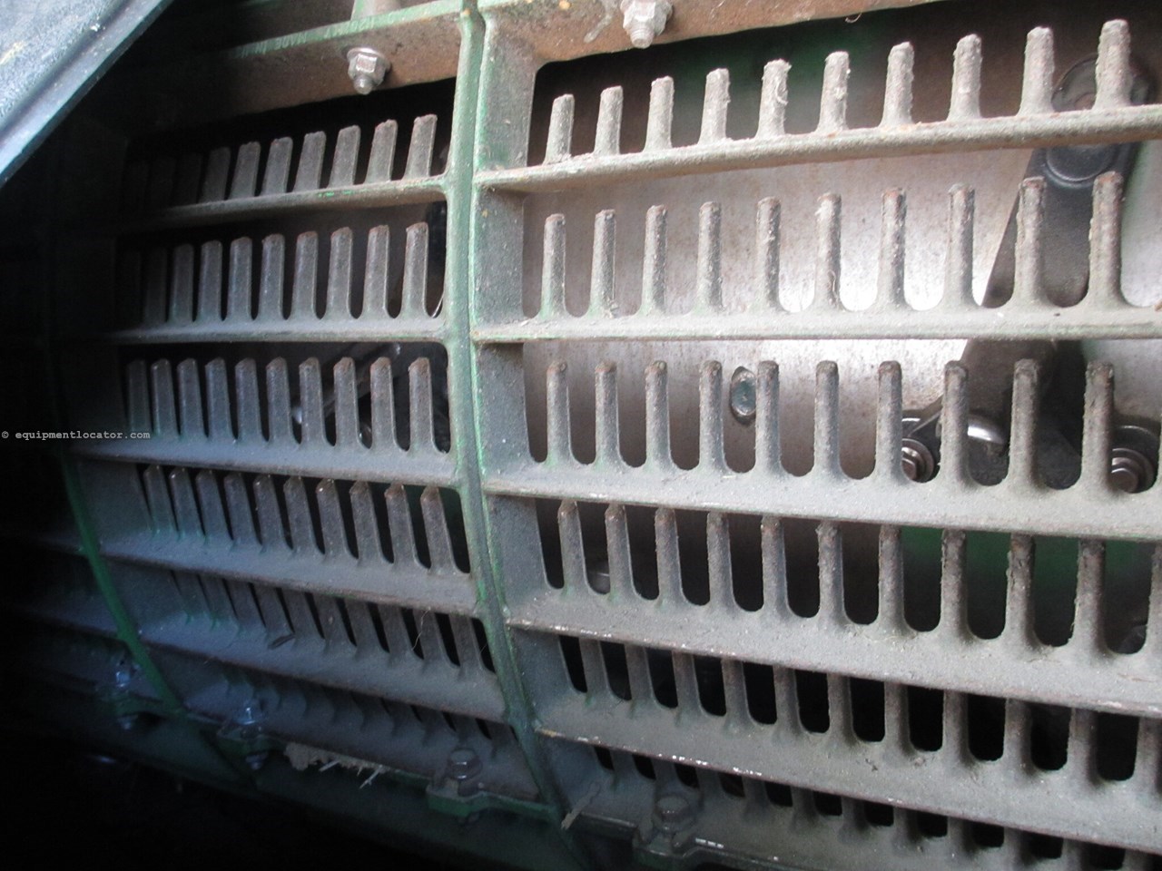 2014 John Deere S680 Image 33