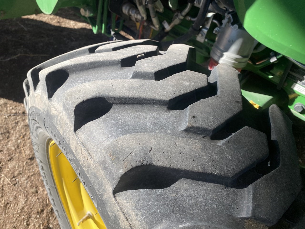 2020 John Deere 4066R Image 23
