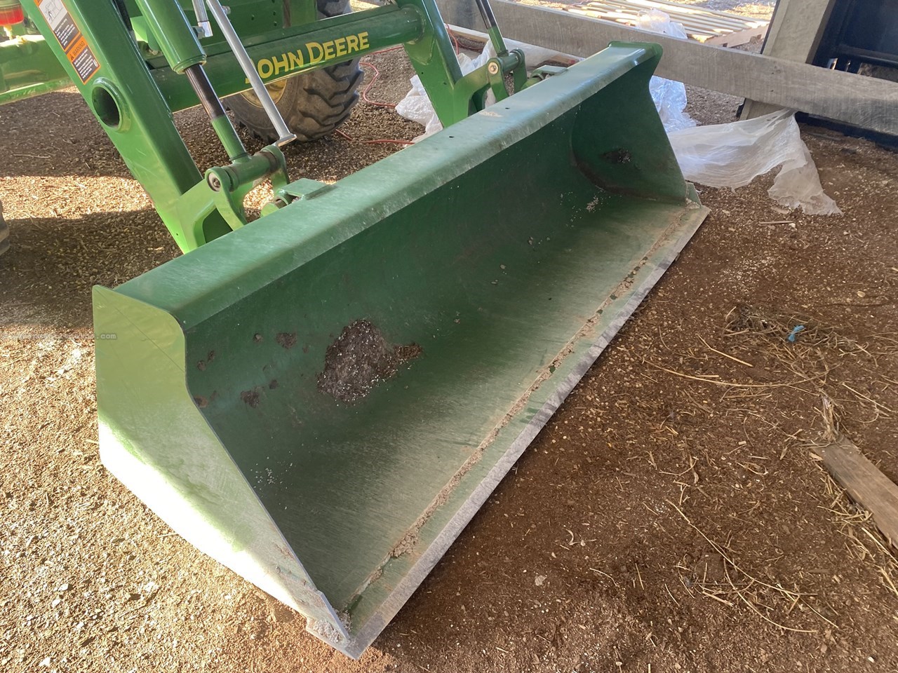 2020 John Deere 4066R Image 27