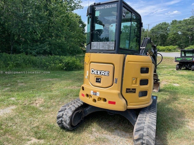 2017 John Deere 35G Image 3