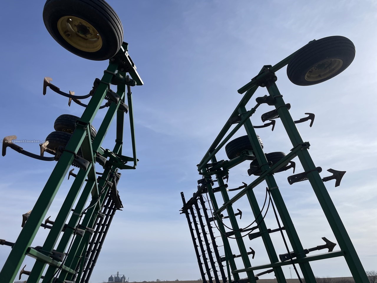 2007 John Deere 2210 Image 10