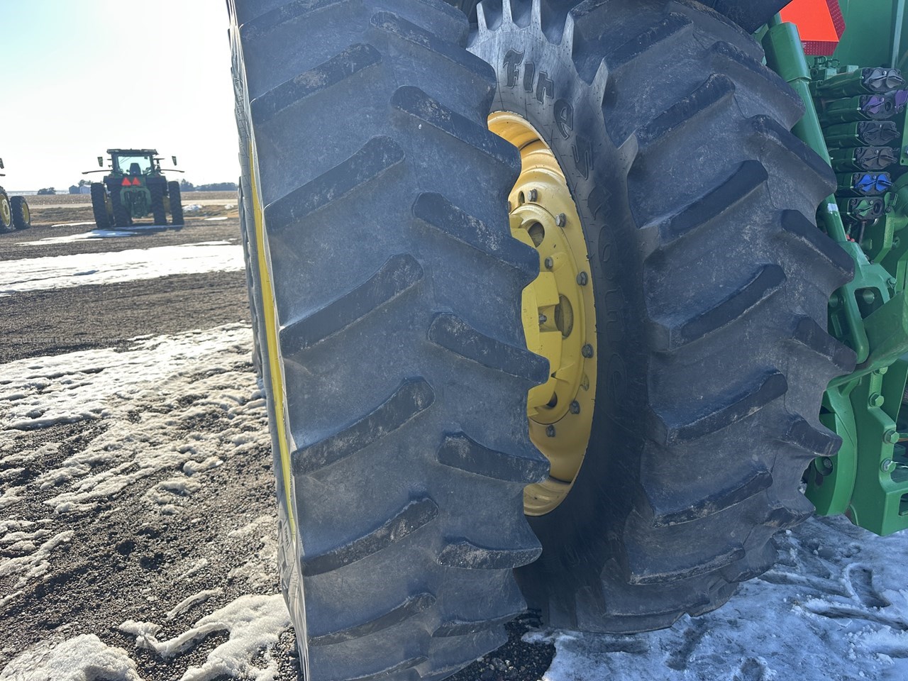 2020 John Deere 8R 370 Image 10