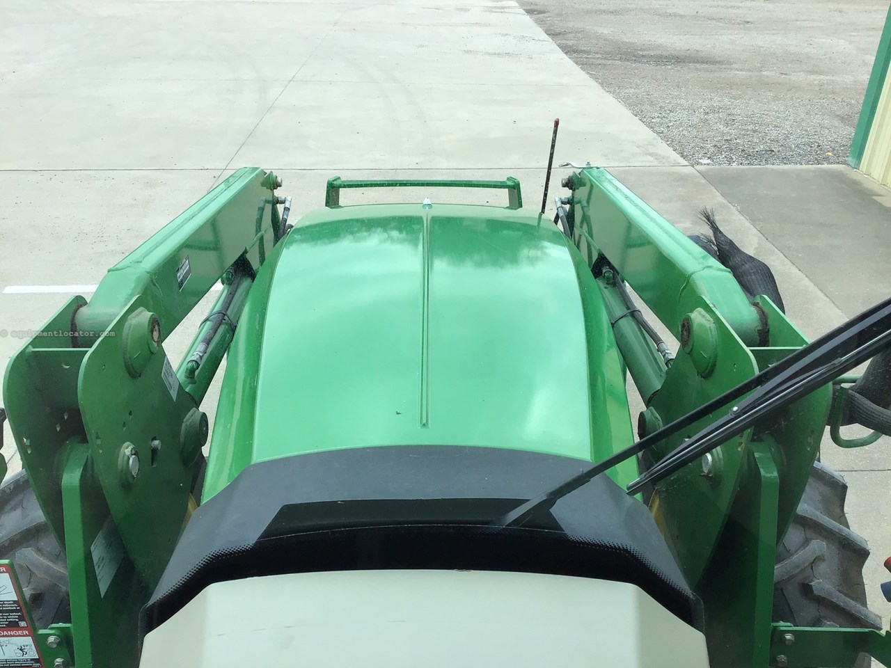 2019 John Deere 5090E Image 16